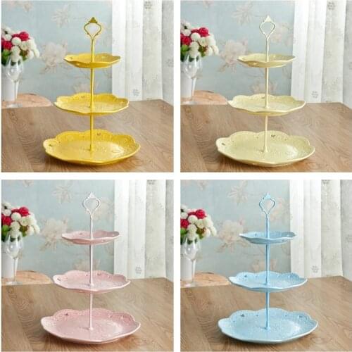 European Candy-colored Ceramic Multilayer Dried Fruit Plate Three-tier Cake Shelf Round Lace Cutout Embossed Gold Pole Three-l