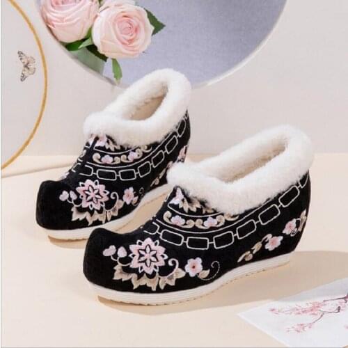 Winter New China Style Height Increasing Point Toe Vintage Embroiders Wedges Heels Women Ankle Short Equestrian Boots 0804