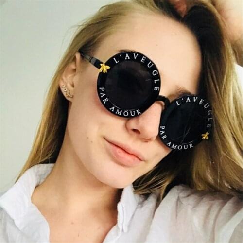 WANMEIDS Retro Round Lady Sunglasses English Letter Bees Men Luxury Brand Cat Eye Glasses UV400 Color Travel Travel Goggle 2018