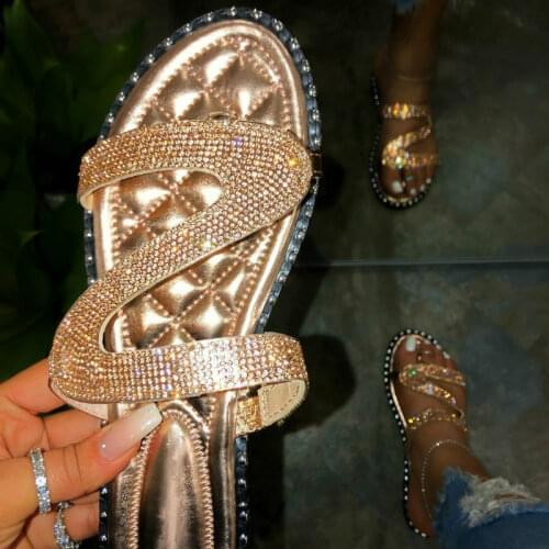 Luxury Women Summer Slippers Platform Flat Heel Crystal Bordered Flip Flop Fashion Beach Sandals Ladies Shoes Zapatos De Mujer