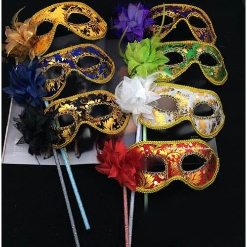 1Pc Venetian Masquerade Eye Mask On Stick Mardi Halloween for Party Prom Ball women elegant mask Beautiful feather Eye mask