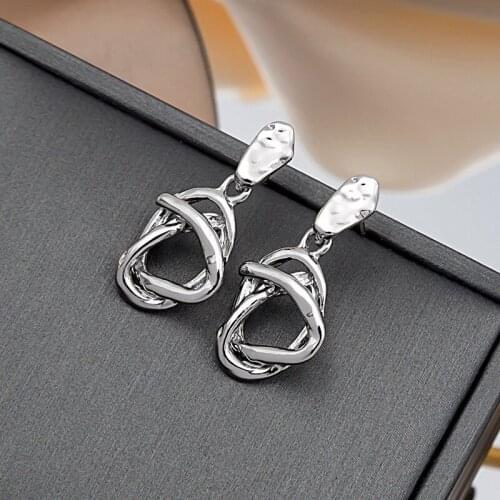 Womens new retro winding hollow earrings fashion simple line earrings 2021 trend jewelry