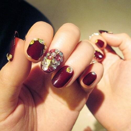 High Quality Fashion Charm Shiny Rhinestones Embellished Deep Burgundy Fake Nails 24 Pieces/box