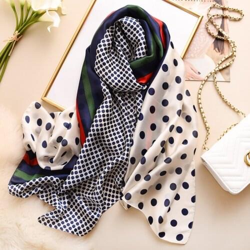 2021 Brand Designer Silk Scarf Female Foulard Bandana Long Shawls Wraps Winter Neck Scarves Pashmina Lady Hijab Luxury New