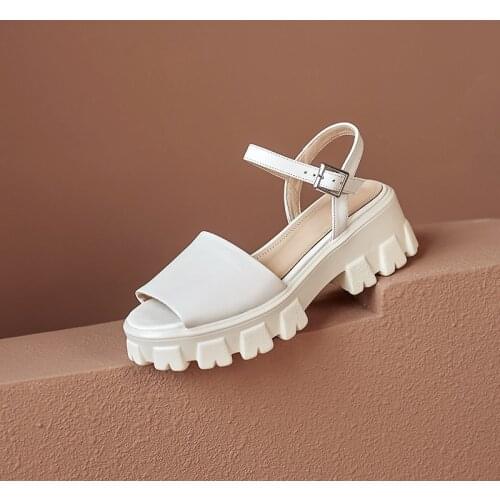 New Women Sandals Fashion Genuine Leather Buckle Strap Leather Platform Sandals Thick Heel Summer Womens Shoes High (5cm-8cm)