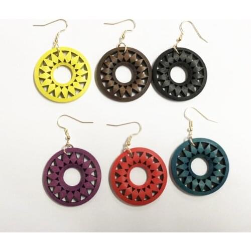 YULUCH 6 pairs woman wood gear pendant earrings girl art wooden jewelry ladies unique accessories 1set woman earring H001