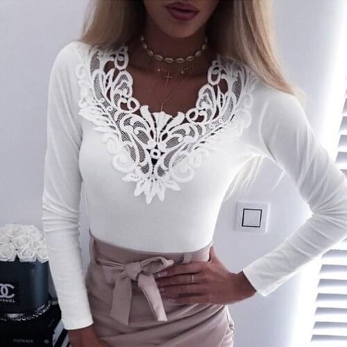 Casual Lace Patchwork T-shirt Spring Summer Long Sleeve V Neck Tshirt For Women Elegant Hollow Out Womens Tops Plus Size 5XL