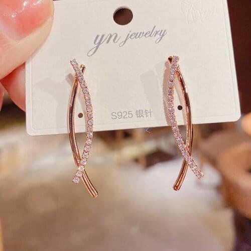 OLIRAFT 2021 New Trendy Retro Golden Silver-Color Metal Geometric Intersect Hollow Stud Earrings for Women Girls Jewelry Gifts