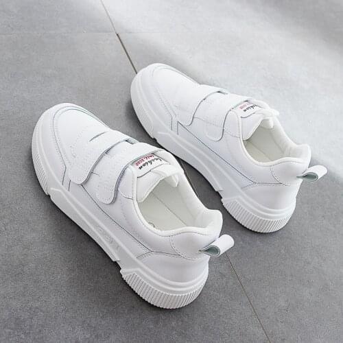 Women Lightweight Sneakers White Velcro Shoes Korean Version Casual Combinable Comfortable Spring Autumn 2021