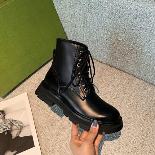 Osunlina 2021 New Ankle Boots Round Toe Cow Patent Leather Handmade Short Boots 4.5CM Thick Heels Lace Up Platform Quality Shoes