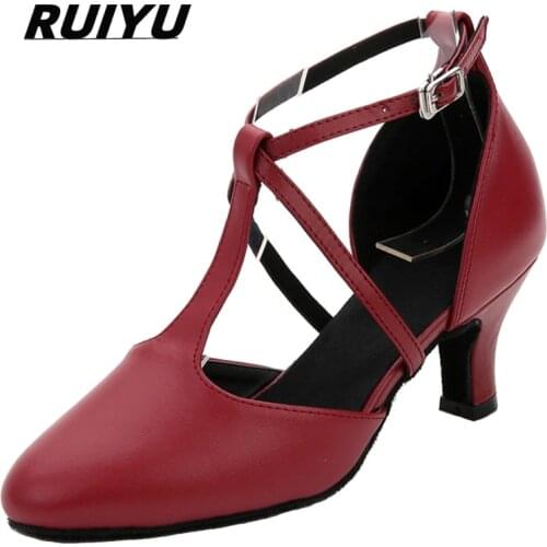 Latin Dance Sshoes Salsa Tango Ballroom Performance Womens Sports Dance High-heeled Sandals Red Black Leather Dancing Shoes
