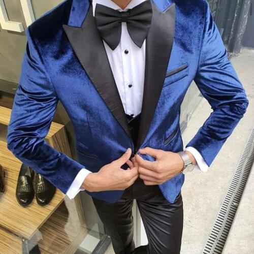 Fashion Royal Blue Velvet Men Suits for Wedding Groom Tuxedo 2 Piece Custom Made Fashion Set Jacket (Jacket+Black Pants)