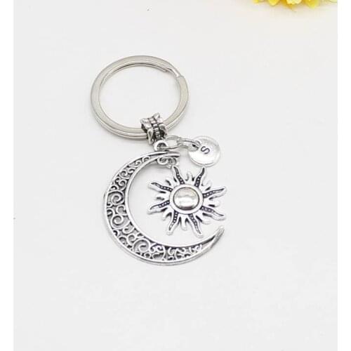 Retro charm moon keychain jewelry, A-Z letter keychain, hollow moon sun keychain jewelry DIY handmade gifts