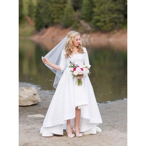 Vintage Sexy satin high low Wedding Dress Short in front long half sleeve Beach Bridal Gowns Wedding gown Vestido De Novia