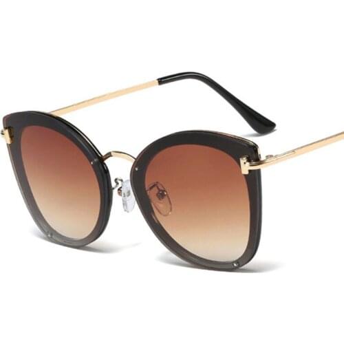 Veshion Round Cat Eye Rivet Sunglasses Men Women Fashion Shades UV400 Vintage Glasses