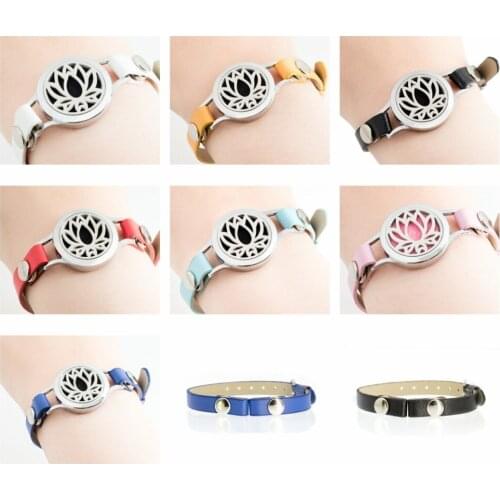 Tree of life Lotus flower Mom Stainless Steel Diffuser Locket Bracelet 25mm Essential Oil locket for Women Aroma Bracelet 10pads