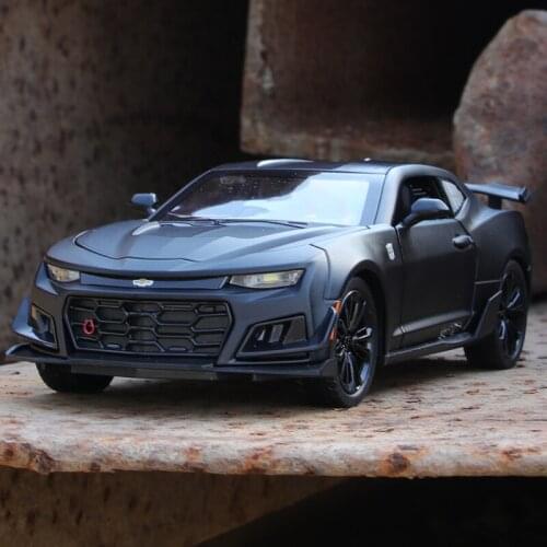 Large Car Model 1:24 Chevrolet Camaro Alloy Sports Diecast & Toy Metal Car Vehicles Model High Simulation Collection Toys Gift