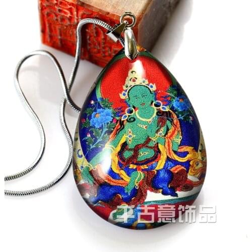 Greco-Buddhist pocket travel efficacious Auspicious Bodhisattva Tara Green Buddha drop-shaped Crystal Pendant Buddhist Amulet