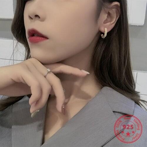 Hot Selling S925 Sterling Silver Fine Earrings Creative Irregular Beaded Gold-plated Earrings Simple Retro Women Jewelry