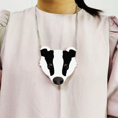 Hyperbole Black and White Animal Pendant Necklace Women Men Trendy Fashion Acrylic Big Jewelry Accessories