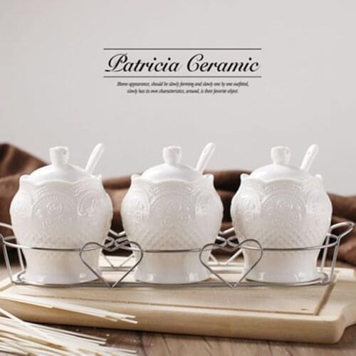 Special Offer Ceramic Seasoning Jar Three-piece Set Metal Shelf Kitchen Spice Jar Set Multi-color Salt Shaker Set Kitchen Cans