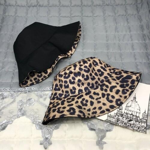 Double-sided leopard-print fishing mans hat female sunscreen hat Korean version tide double-sided folding summer Free Shipping