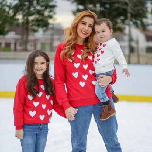 2021 Autumn New Heart Love Swatshirt For Mom And Daughter Family Matching Outfits Clothes Long Sleeve Hoodies Shirt Mommy And Me