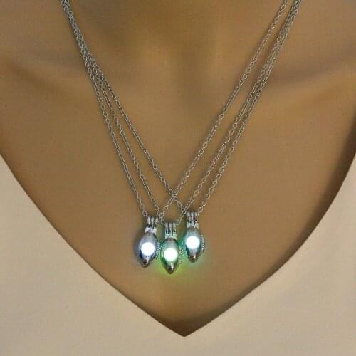 Punk Style Jewelry with Silver Color Glow in The Dark Eye Shaped Locket Pendant Pendant Choker Necklace for Men Women