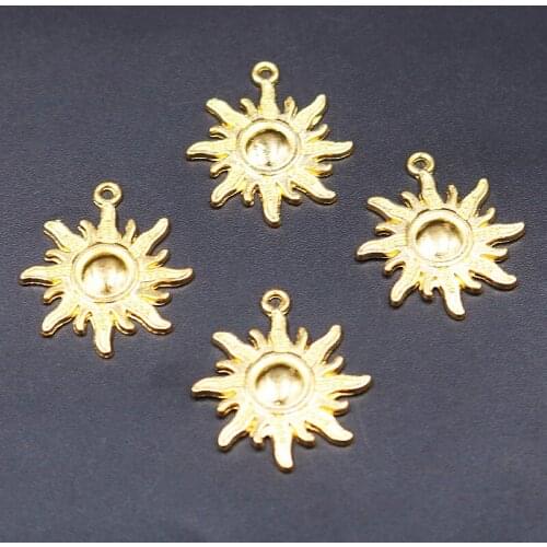 20pcs Gold-Plated Sun Pendant Hip Hop Earrings Necklace Metal Accessories DIY Charms For Jewelry Crafts Making 27*25mm P702