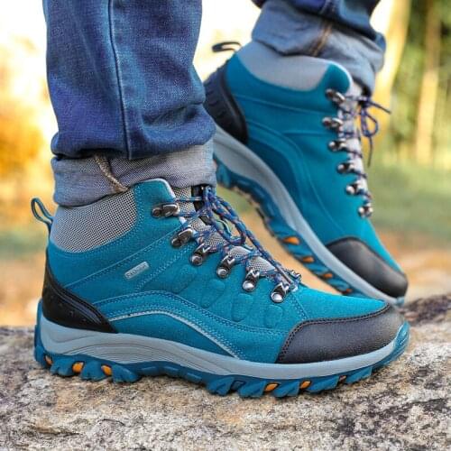 High Top Men Winter Hiking Boots Velvet Warm Shoes Man Climbing Outdoor Sneakers Waterproof Mens Walking Shoes chaussure homme
