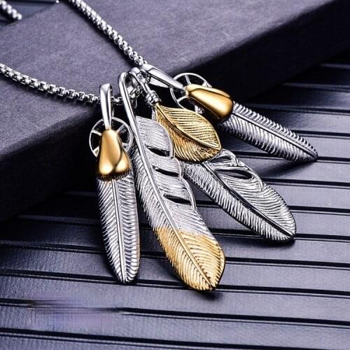 Retro Personality Two Color Feather Pendant Necklace Stainless Steel Pendant Mens and Womens Fashion Jewelry Birthday Gift