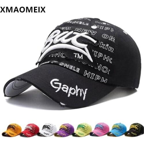 XMAOMEIX Snapback Cap Men Women Personality Trend Hip Hop Cap Adjustable Size Couple Sports Hat NEW Letter Embroidery Tongue Cap