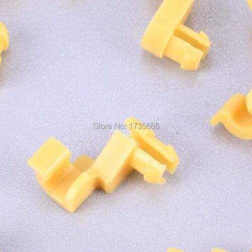 500 / Lot Door Lock 5mm Rod Clips Left Handle Retainer For Lexus SC430 IS300 For Toyota Tacoma 69293-12060