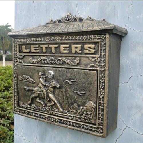 Wrangler Outdoor Wall Decor Iron Letters Box House Shaped Antique Gold Dark Green Color Iron Mailbox Horse Riding Garden mailBox