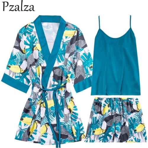 Pzalza Women's Travel Shorts