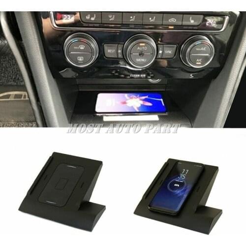 Inner Car Wireless Charger Wireless Phone Fast Charger Pad For VW Golf 7 MK7 2013-2019 LHD The Phone With QI Wireless Charging