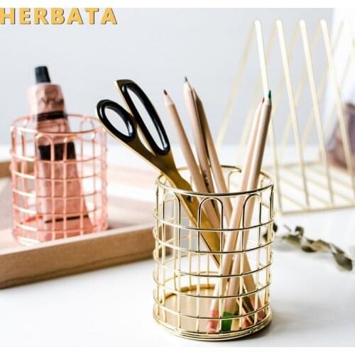 Lovely Hollow Metal Pen Holder Makeup brush container Multifunction Storage Desk Organiser Office Accessories Papelería CL-2557