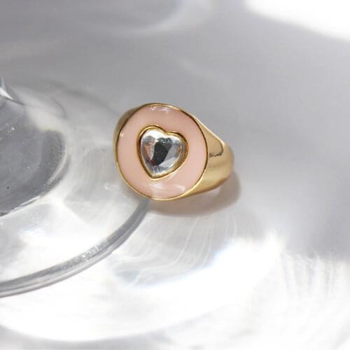 TARCLIY Summer New Style Pink Enamel Heart-Shaped Crystal Ring Simple Golden Alloy Lovely Ring Women Party Jewelry Accessories