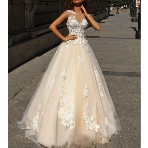 Champagne Wedding Dress with Ivory Lace Appliques Romantic Bride Dress 2021 Wedding Gowns