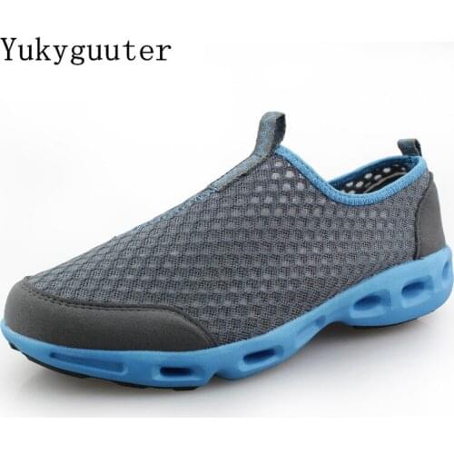 Man Aqua Shoes Ultra-light Quick-drying Beach Water River Walking Summer Men Flats Breathable Flotillas Outdoor Hiking