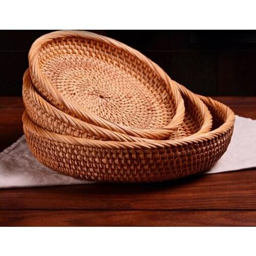 Hand-woven Round Fruit Vegetable Basket Wicker Picnic Tray Food Bread Dishes Multipurpose Drying Food Storage Dustpan