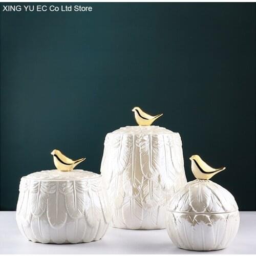 Nordic Creative Ceramic Storage Jar Decoration Living Room Decoration Accessories Metal Small Bird Lid Candy Jar Ornaments