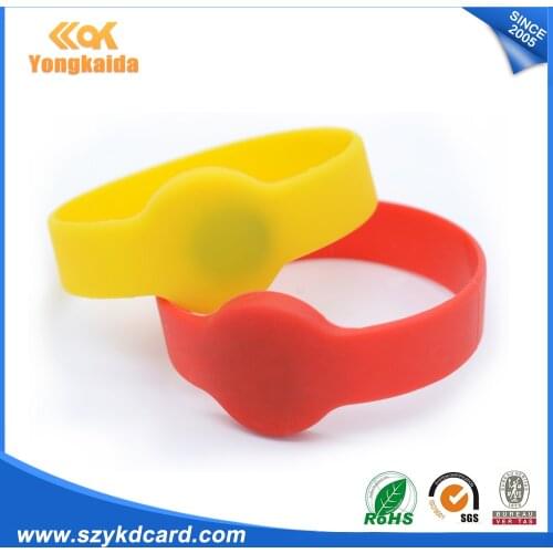 125KHz EM4305 RFID Wristband Contactless Smart Bracelet Waterproof For Swimming Pool