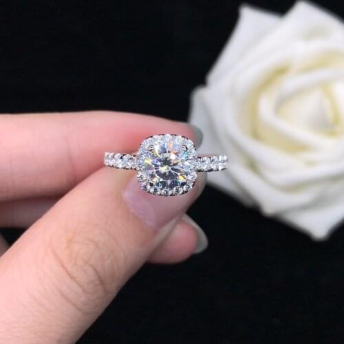 Authentic G18K Gorgeous Ring 1Ct Round Cut D Moissanite Test Positive Wedding Ring Nice Jewelry AU750 Proposal Ring