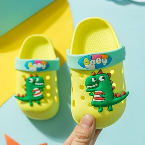 Kids Cartoon Rabbit Dinosaur Garden Shoes For Boys Girls Beach Shoes Breathable Baby Shoes Non Slip Children Indoor Croc Slipper