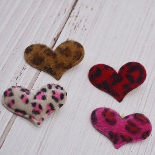 Sew on 3.8*3cm 40pcs/lot Mink fur leopard heart Padded Patches Appliques For Clothes Sewing Supplies Decoration