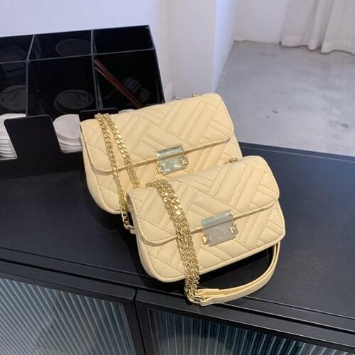 Ladies Shoulder Bag Trendy Fashion Chain Bag Lock Small Square Bag Handbag Female Western Style Messenger Bag Lipstick Bag