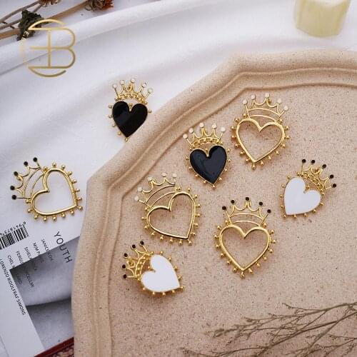2020 Fashion Enamel Crown Heart Stud Earrings For Women Girls Gold Hollow White Black Heart Earring
