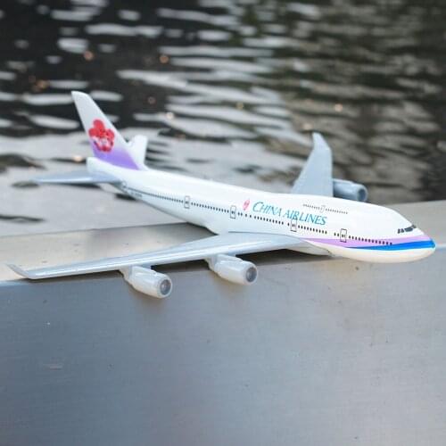 China Taiwan Airlines Boeing 747 Airplane Diecast Aircraft Model 6" Metal Aeroplane Office Decor Mini Moto Toys for Children