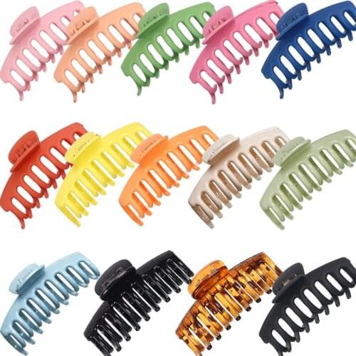 Hot-selling 11Cm Large Grab Clip Acrylic Grab Bath Accessories for Women Plate Shark Clip Vertical Clip Casual Hair Claws